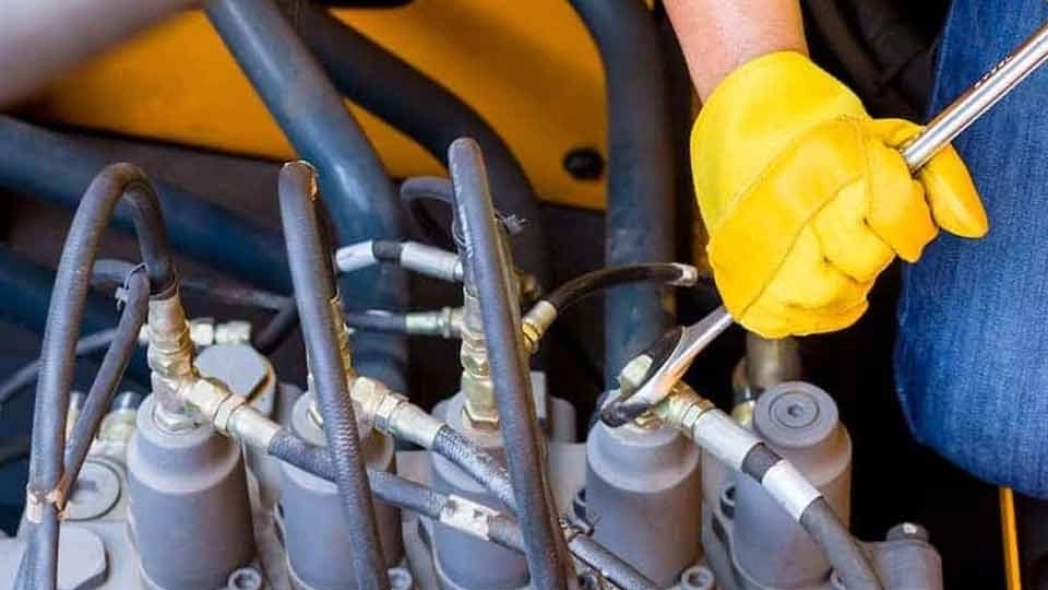 ✔️Yol yapım ve madencilik makineleri ile ağır makinelerin bakım ve onarımı